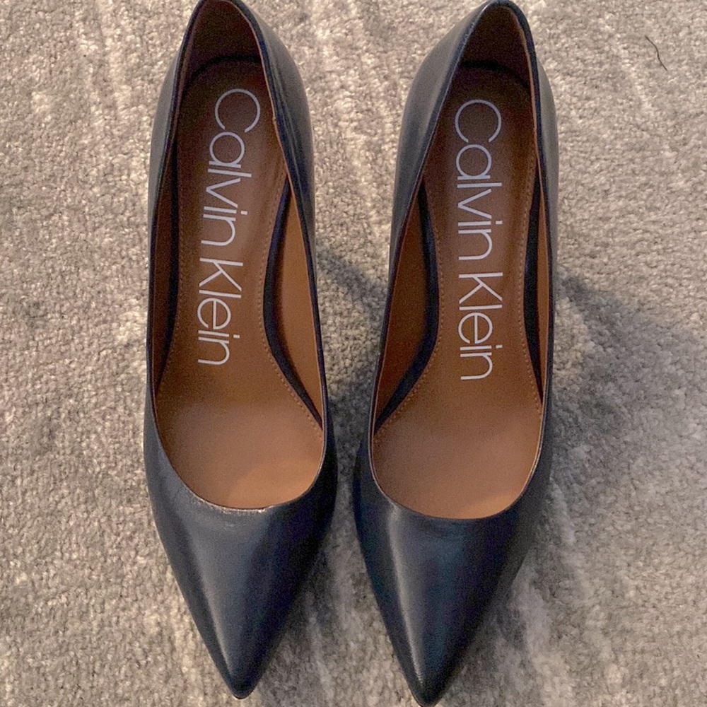 Calvin Klein Pumps Navy Size 9 NEW